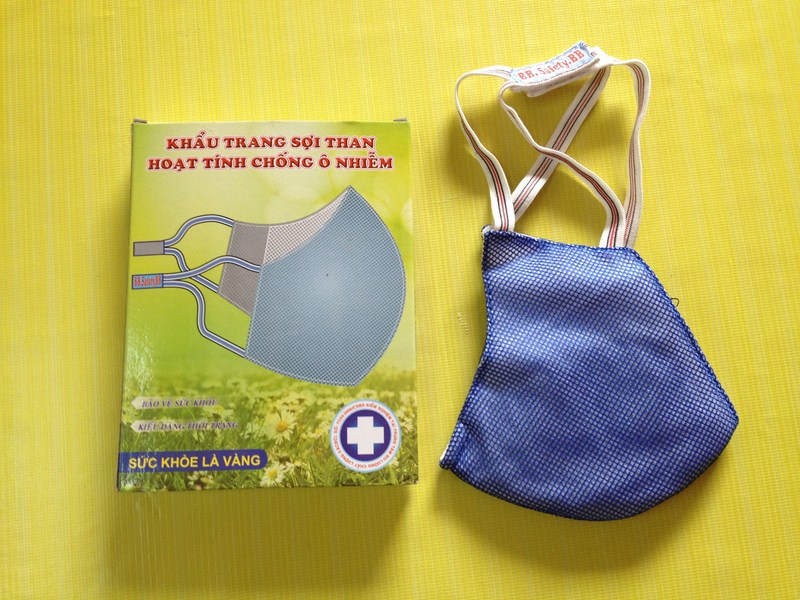 Khẩu trang chống bụi có hộp BB